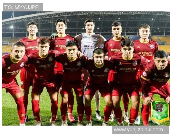 中国新疆足球明星的崛起与发展历程探讨 中国新疆足球明星的崛起与发展历程探讨