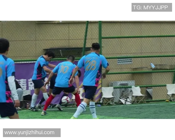 杭州足球队包夹战术的创新与发展全景解析 杭州足球队包夹战术的创新与发展全景解析